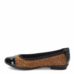 Women's Clarks, Sara Orchid Flat -Shoes Sales Store 1 2148389 ZM 3