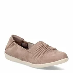 Women's Earth Origins, Fara Flat